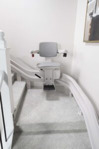 bruno-curved-stairlift